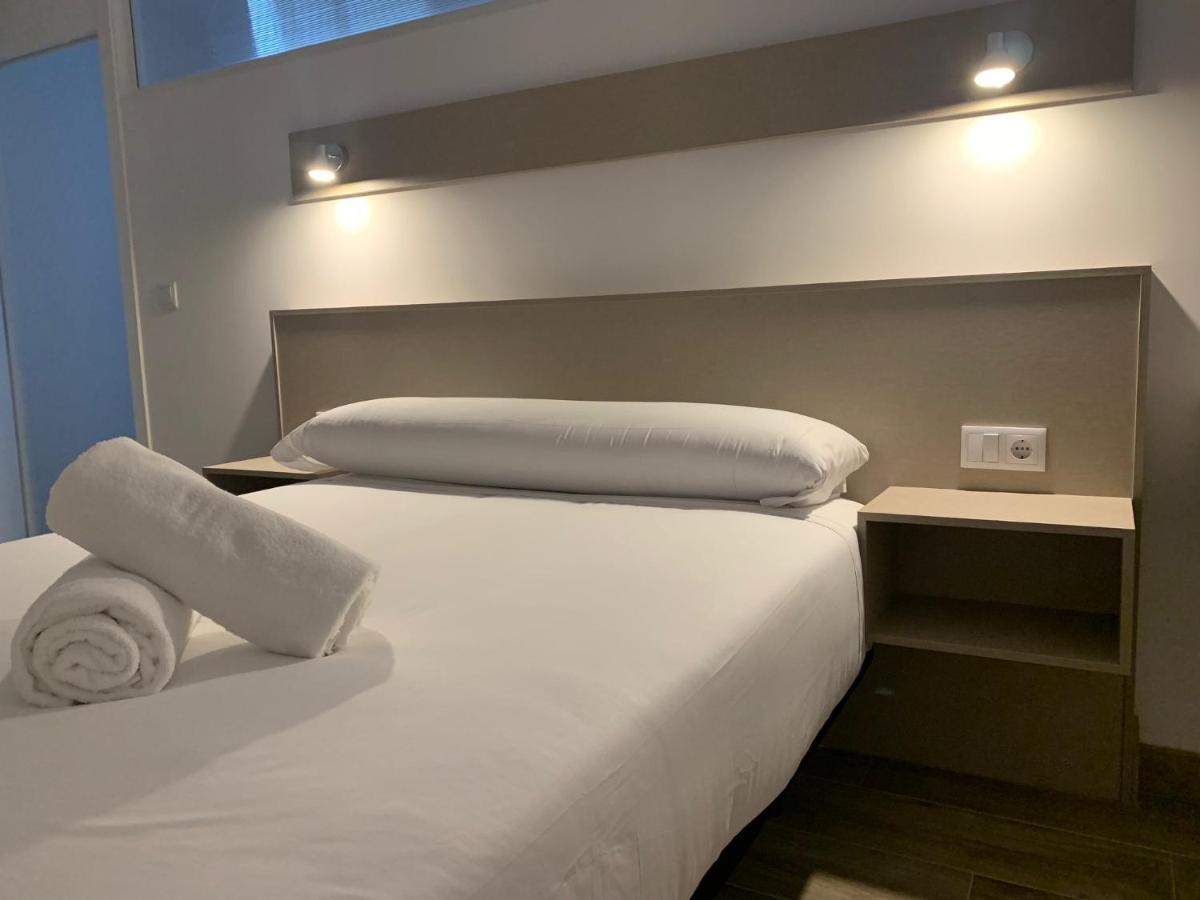 Oxford Suites Ciudad De Lโอโกรูญา ภายนอก รูปภาพ