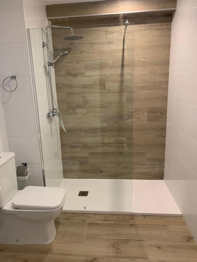Oxford Suites Ciudad De Lโอโกรูญา ภายนอก รูปภาพ